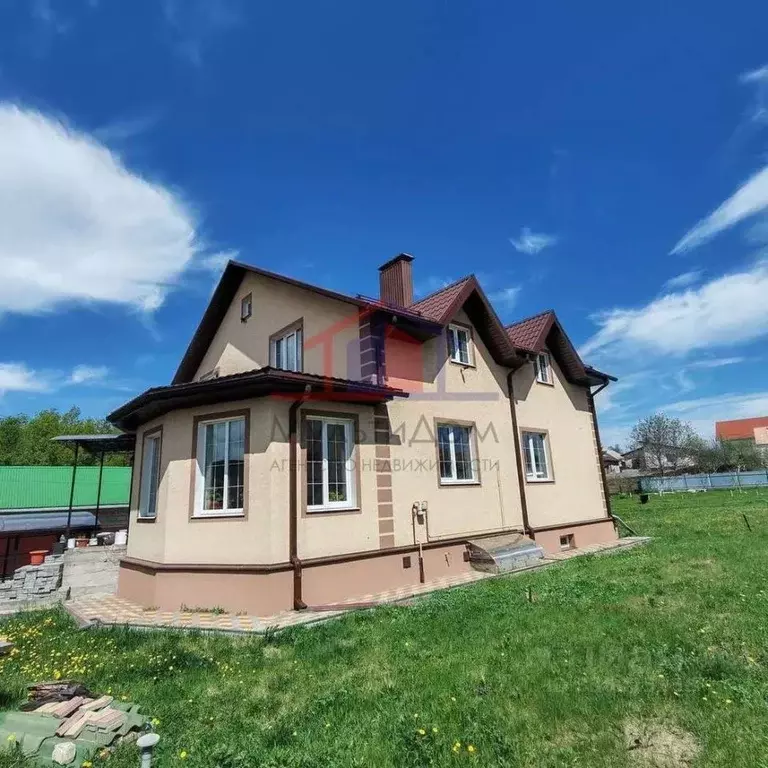 Дом в Белгородская область, Старооскольский городской округ, с. ... - Фото 1