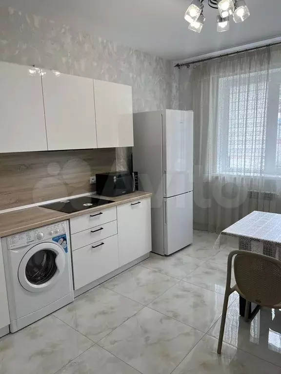 2-к. квартира, 62 м, 12/16 эт. - Фото 0