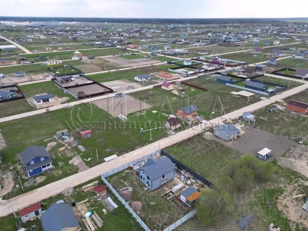 Участок в Ленинградская область, Тосненский район, Федоровское ... - Фото 1