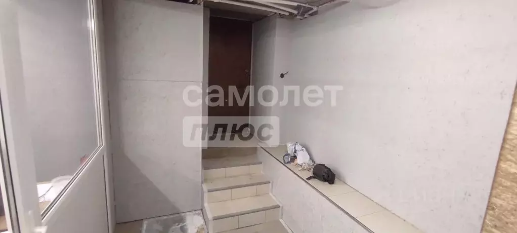 Помещение свободного назначения в Коми, Сыктывкар ул. Морозова, 102/1 ... - Фото 1