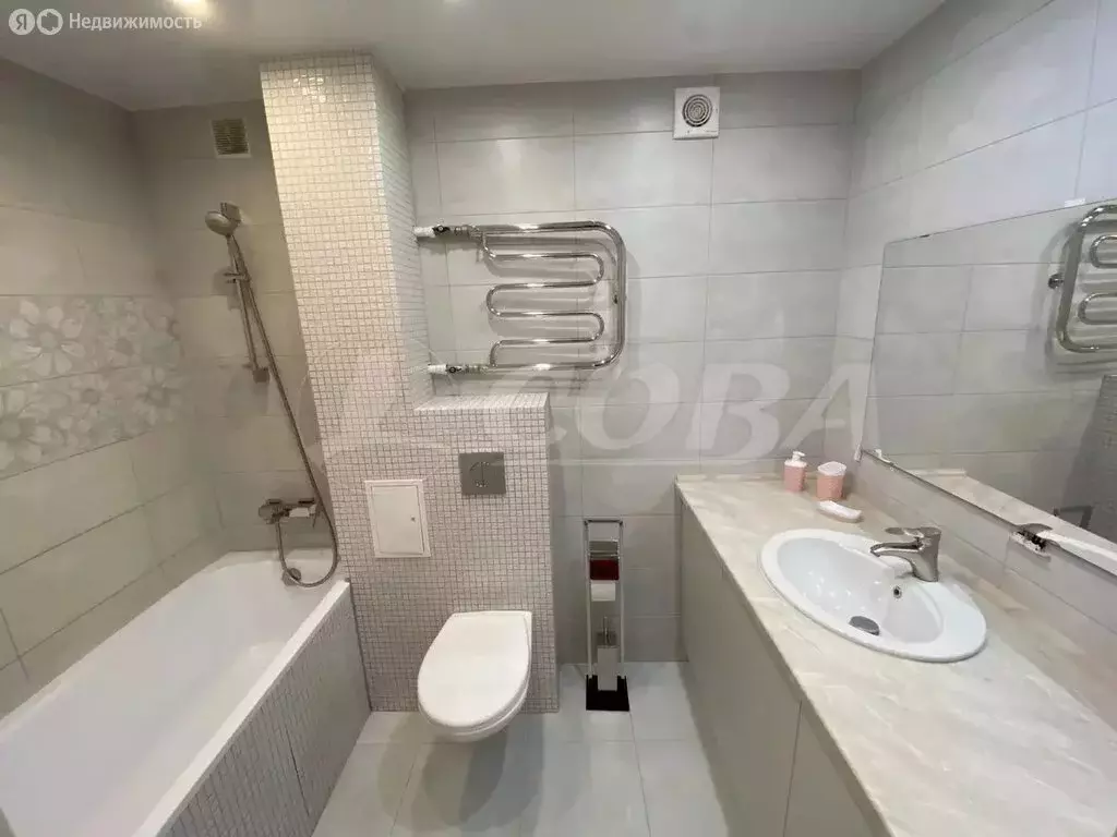 1-комнатная квартира: Тюмень, улица Василия Гольцова, 8 (35.2 м) - Фото 1