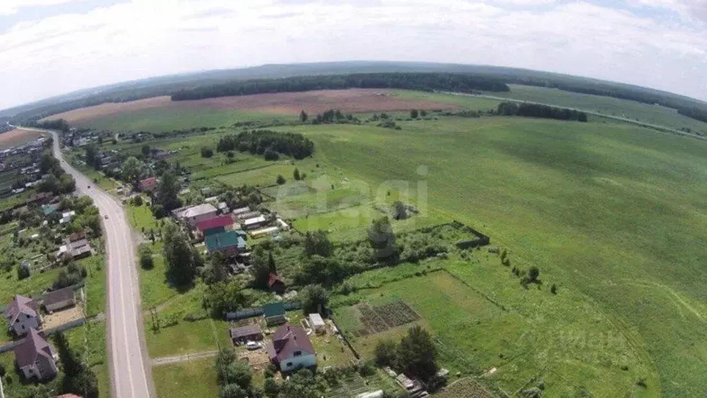 Участок в Свердловская область, Горноуральский муниципальный округ, д. ... - Фото 1