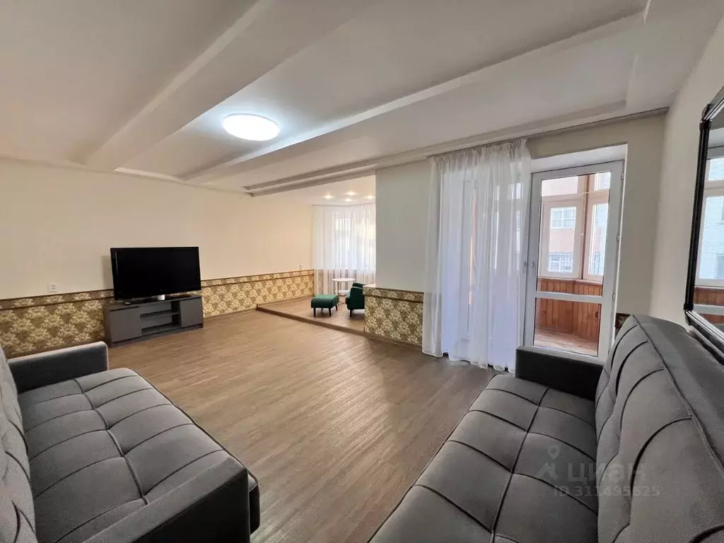 3-к кв. Татарстан, Казань ул. Марселя Салимжанова, 17 (100.0 м) - Фото 0