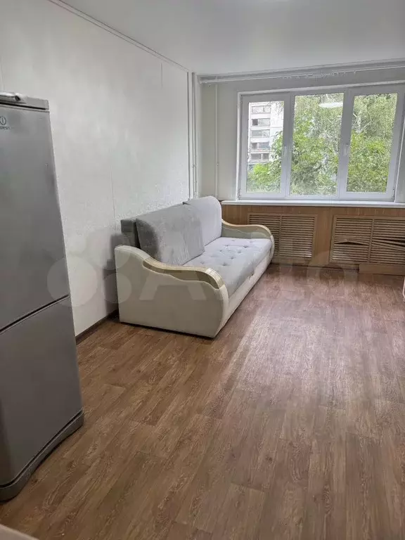 Комната 18 м в 4-к., 1/5 эт. - Фото 1