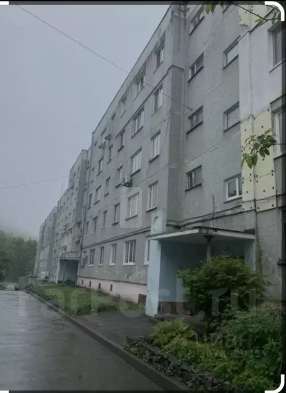 2-к кв. Приморский край, Владивосток ул. Адмирала Угрюмова, 7 (55.0 м) - Фото 0