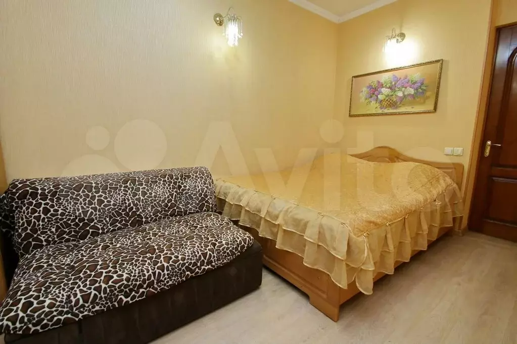 Комната 22 м, 1/2 эт. - Фото 0