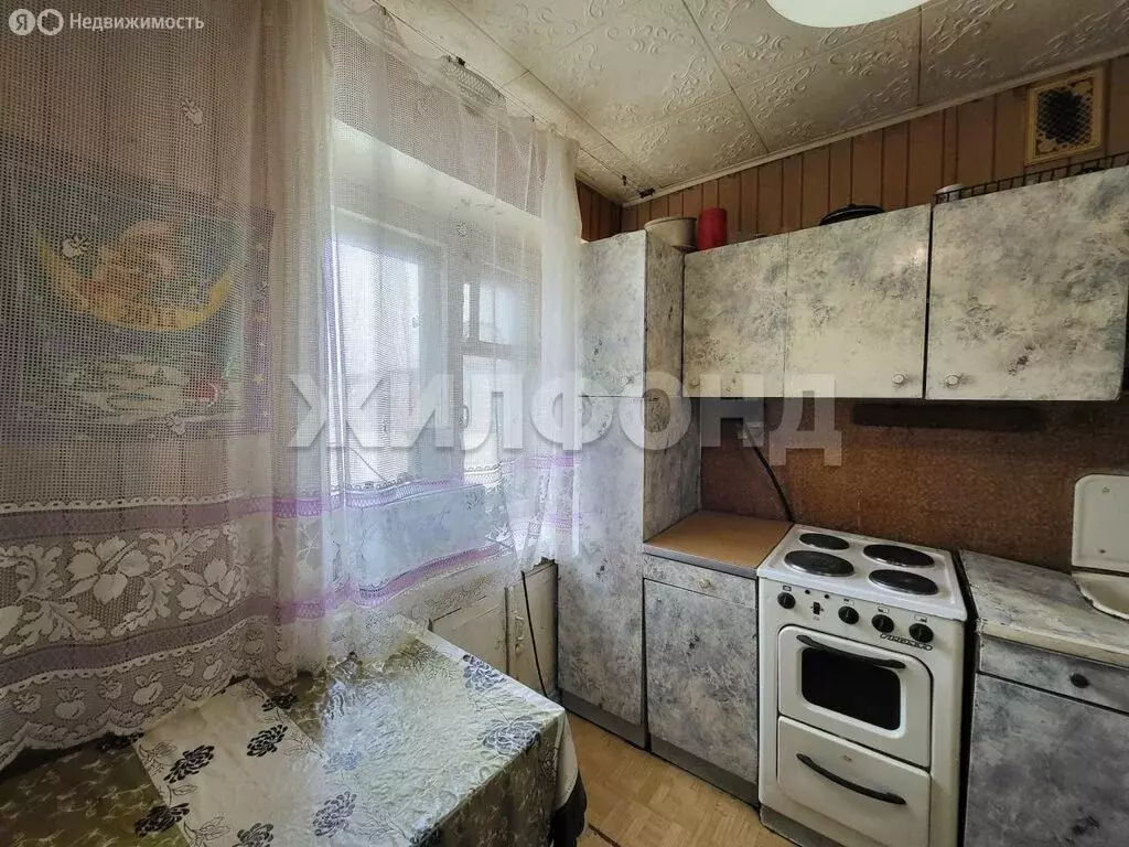3-комнатная квартира: Норильск, улица Орджоникидзе, 21 (54.8 м) - Фото 0