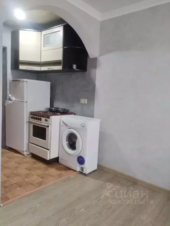 1-к кв. Северная Осетия, Владикавказ ул. Гугкаева, 63к1 (37.0 м) - Фото 2
