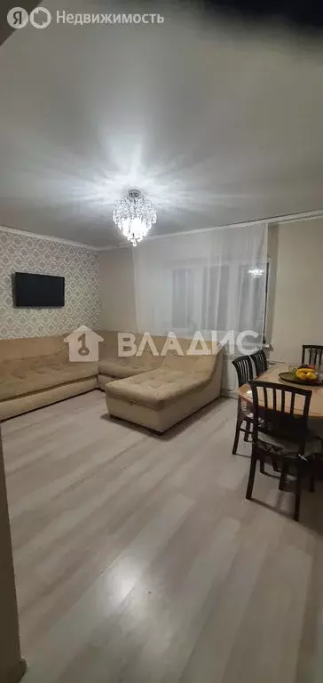 3-комнатная квартира: Тобольск, 10-й микрорайон, 63А (86 м) - Фото 1