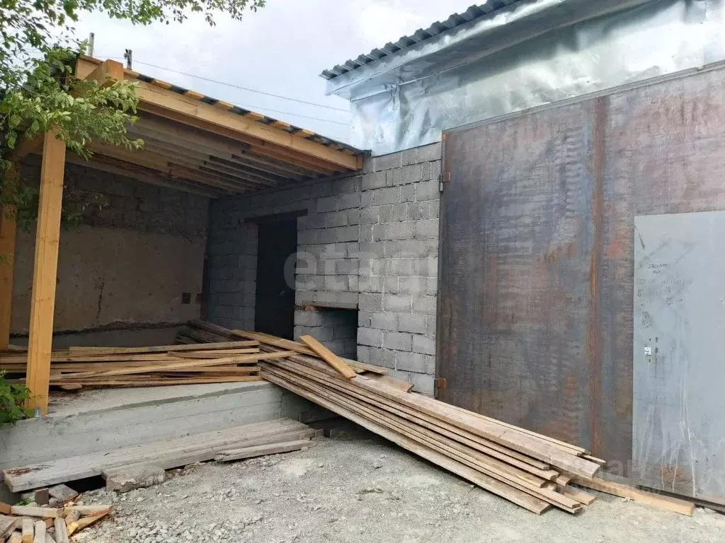 Гараж в Свердловская область, Нижний Тагил ул. Победы, 2 (44 м) - Фото 1