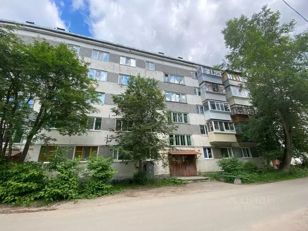 1-к кв. Коми, Сыктывкар Набережный проезд, 5 (31.0 м) - Фото 0
