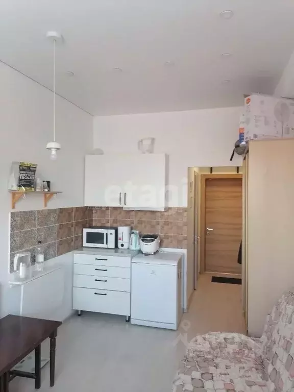 Студия Красноярский край, Красноярск Ленинградская ул., 42/1 (18.0 м) - Фото 1