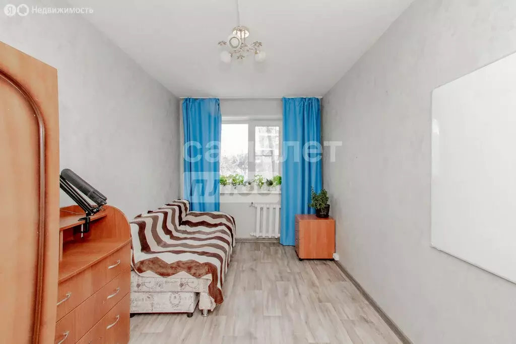 3-комнатная квартира: Хабаровск, улица Постышева, 23 (61 м) - Фото 2