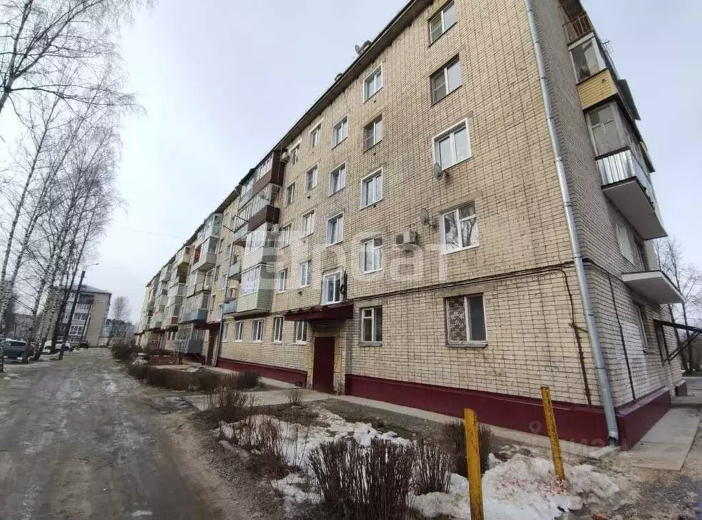 2-к кв. Костромская область, Шарья ул. Имени Адмирала Виноградова, 40 ... - Фото 1
