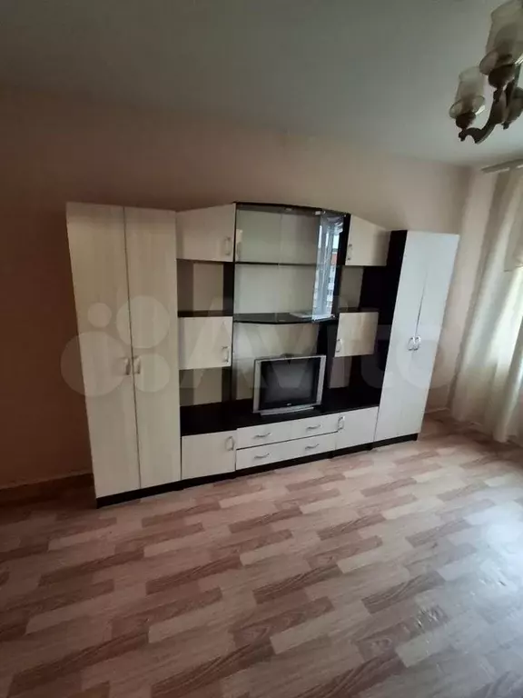 1-к. квартира, 40 м, 4/9 эт. - Фото 0