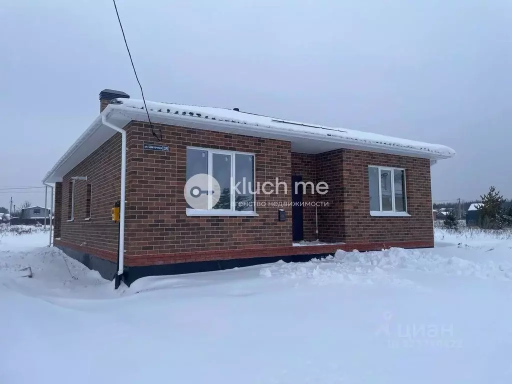 Дом в Татарстан, Лаишевский район, Никольское с/пос, с. Тарлаши ул. ... - Фото 1