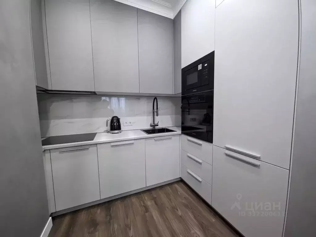 1-к кв. Татарстан, Казань ул. Алексея Козина, 2 (45.0 м) - Фото 2