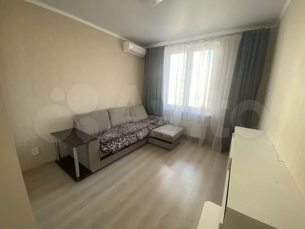 1-к. квартира, 40 м, 3/9 эт. - Фото 1