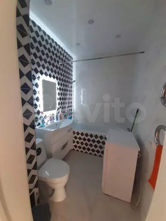 Комната 18 м в 1-к., 7/9 эт. - Фото 0