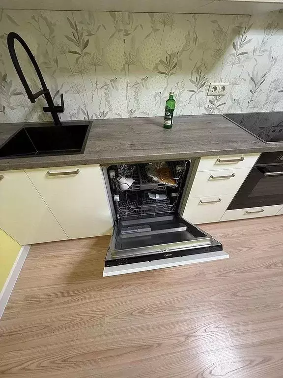 1-к кв. Москва Внуковское поселение, ул. Летчика Ульянина, 6 (46.0 м) - Фото 2