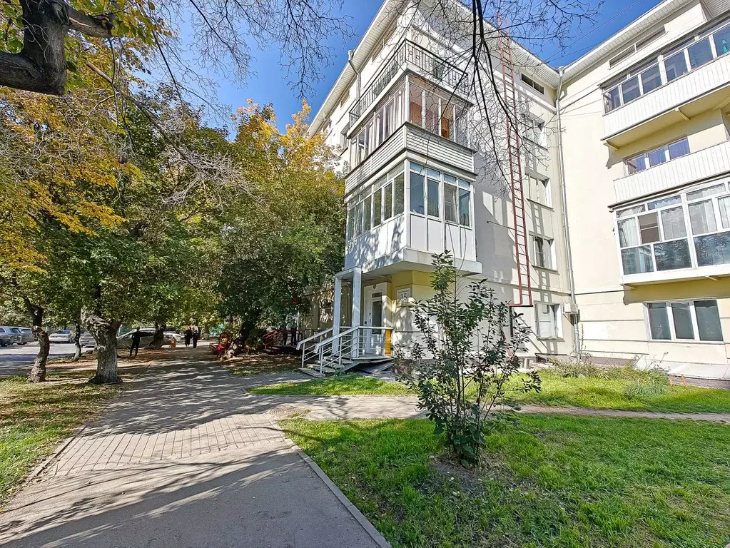 3-к кв. Новосибирская область, Новосибирск ул. Чаплыгина, 35 (51.1 м) - Фото 1