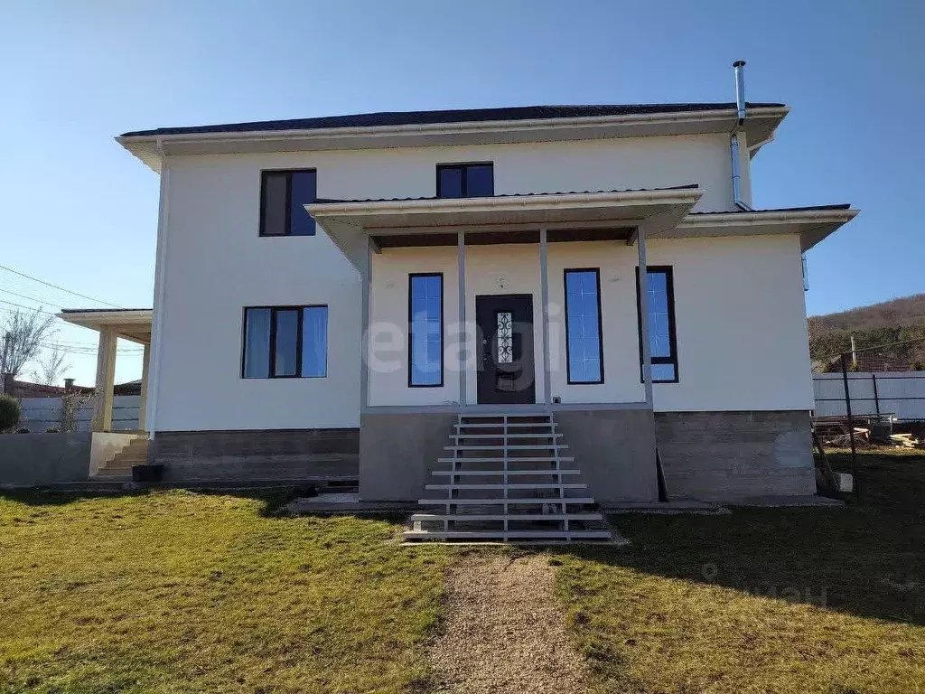 Дом в Крым, Симферопольский район, Добровское с/пос, с. Краснолесье ... - Фото 1