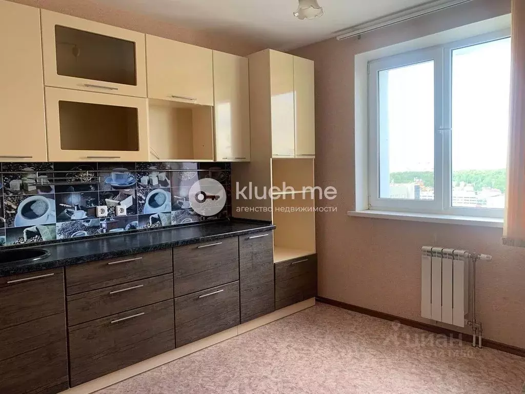 1-к кв. Татарстан, Казань ул. Рауиса Гареева, 4 (42.5 м) - Фото 0