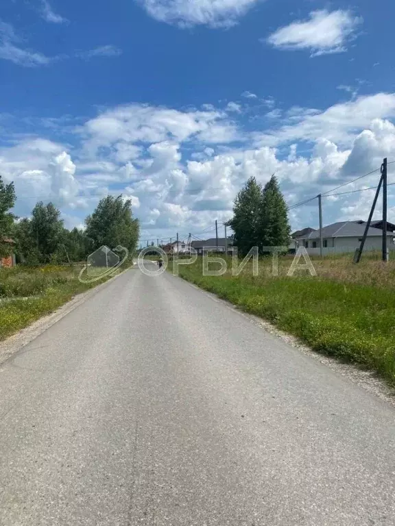 Участок в Тюменская область, Тюменский муниципальный округ, с. Чикча  ... - Фото 2