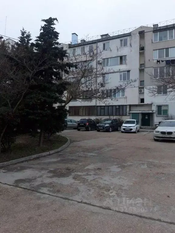 3-к кв. Севастополь ул. Героев Бреста, 46В (68.8 м) - Фото 1