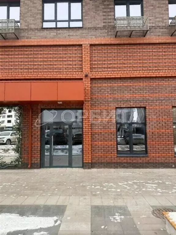 Помещение свободного назначения в Тюменская область, Тюмень ул. ... - Фото 1