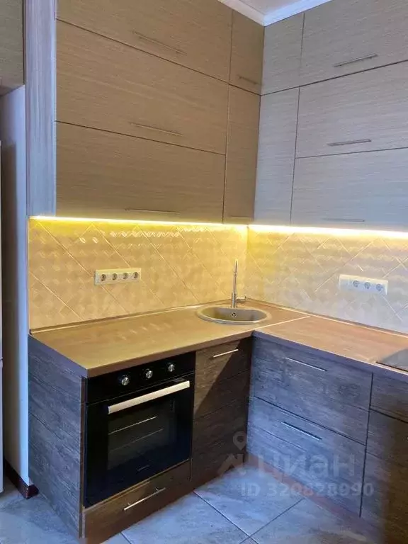 1-к кв. Омская область, Омск ул. Красный Путь, 103 (37.0 м) - Фото 2