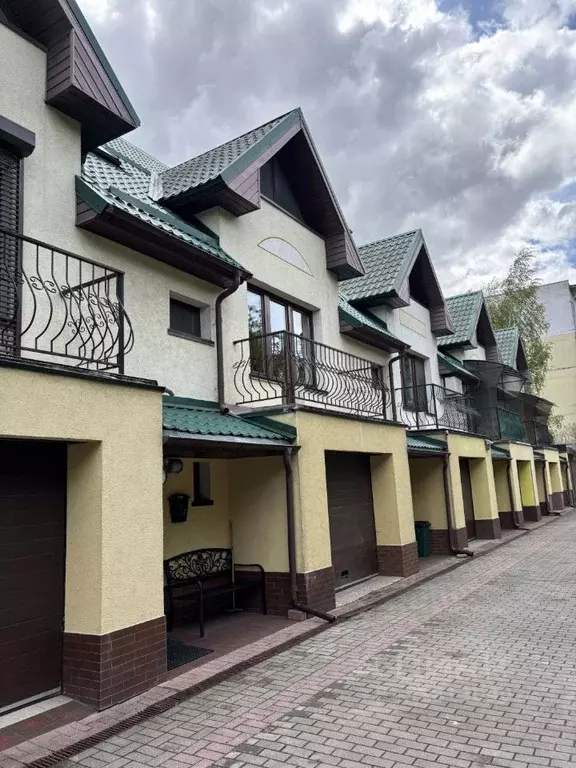 Таунхаус в Калининградская область, Калининград ул. Александра ... - Фото 1