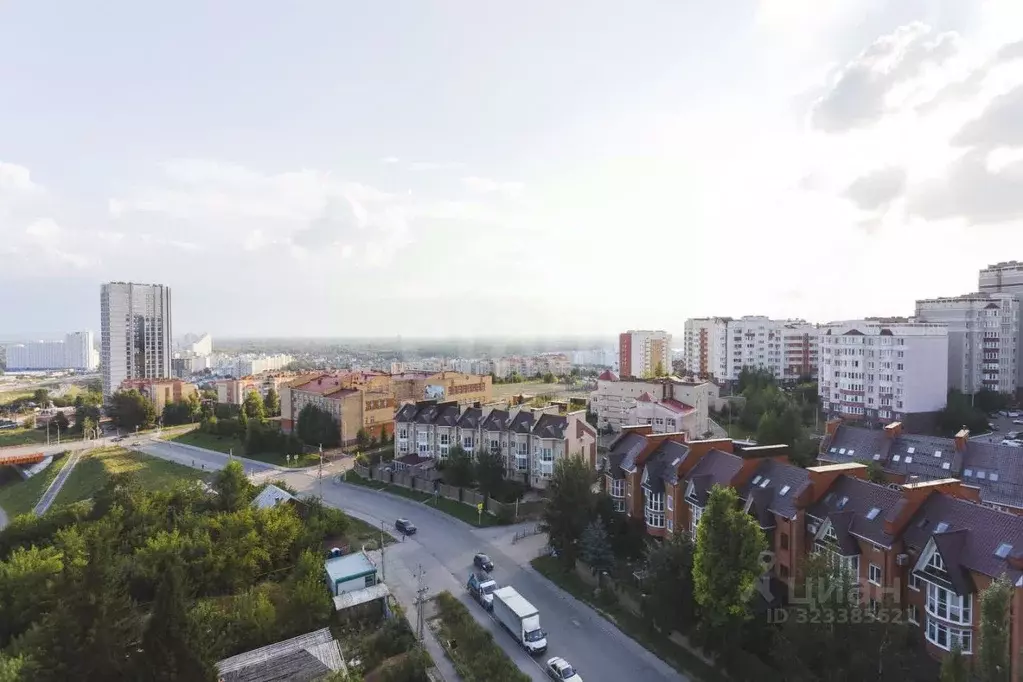 2-к кв. Башкортостан, Уфа ул. Генерала Рыленко, 8 (56.7 м) - Фото 1