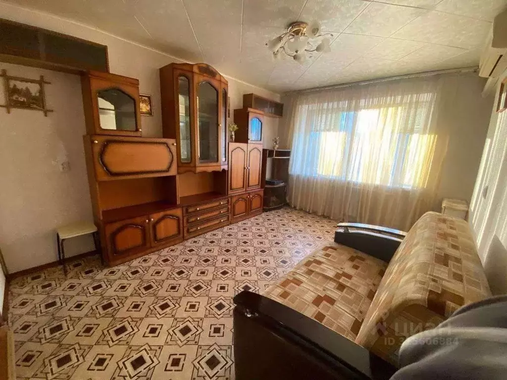 2-к кв. Оренбургская область, Бузулук Октябрьская ул. (48.0 м) - Фото 0