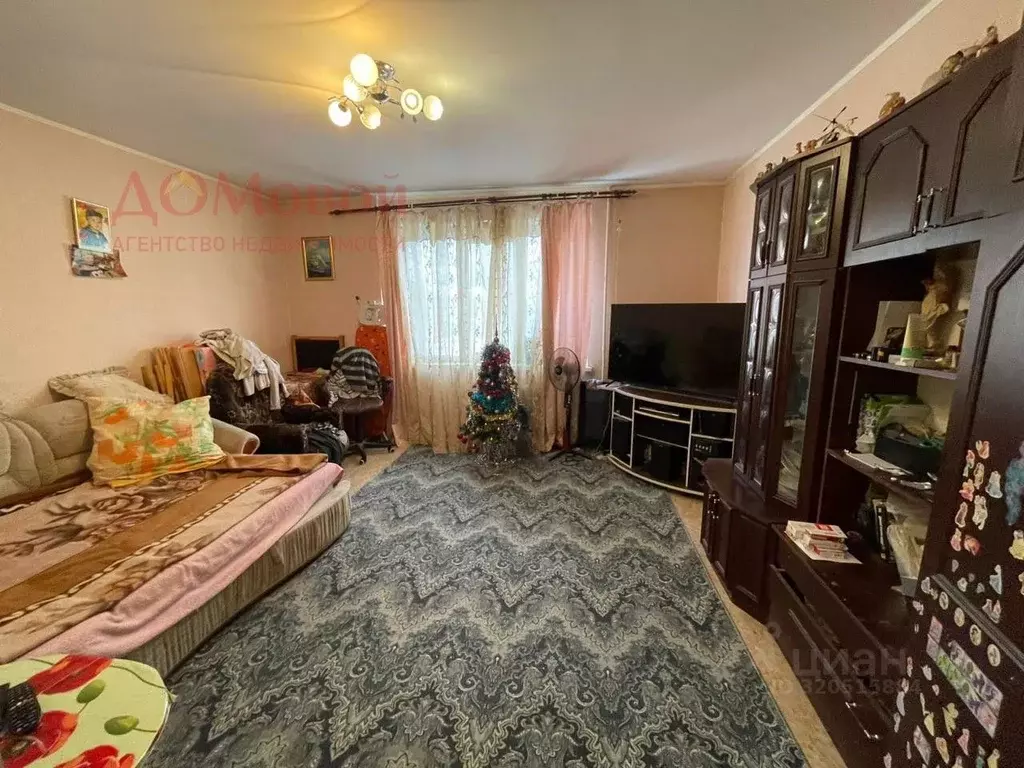 3-к кв. Смоленская область, Ярцево ул. Космонавтов, 57 (66.5 м) - Фото 0