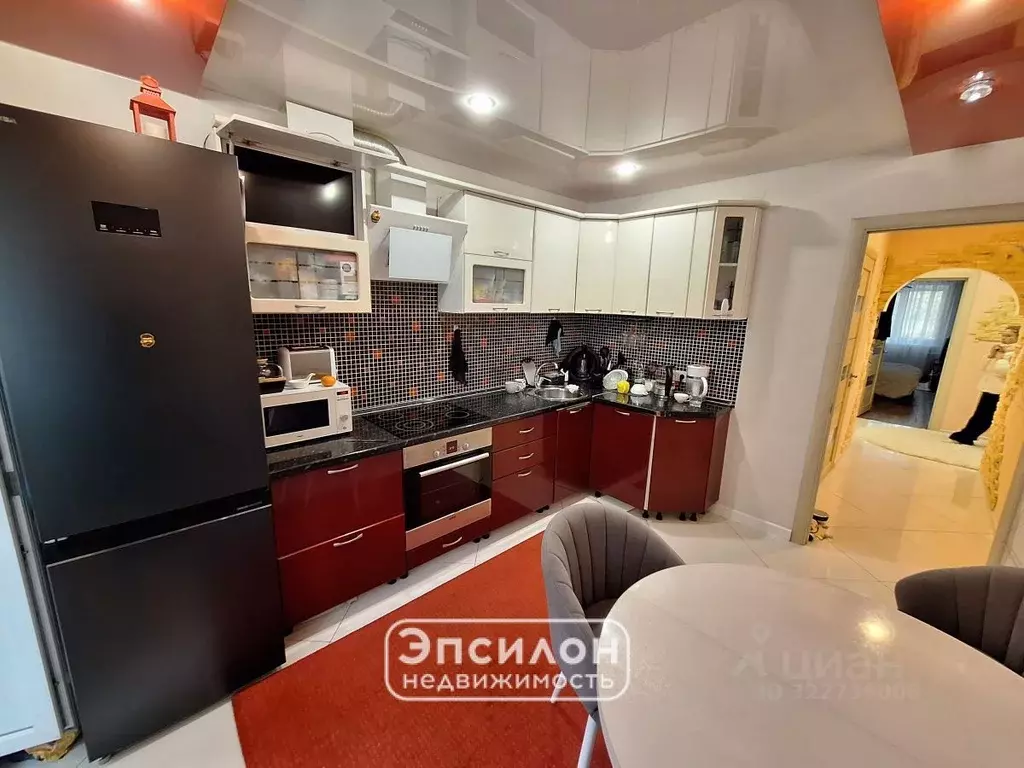 2-к кв. Курская область, Курск ул. Карла Маркса, 69Д (64.0 м) - Фото 2