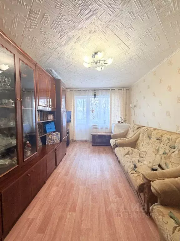 2-к кв. Ленинградская область, Гатчина ул. Гагарина, 25 (44.1 м) - Фото 0