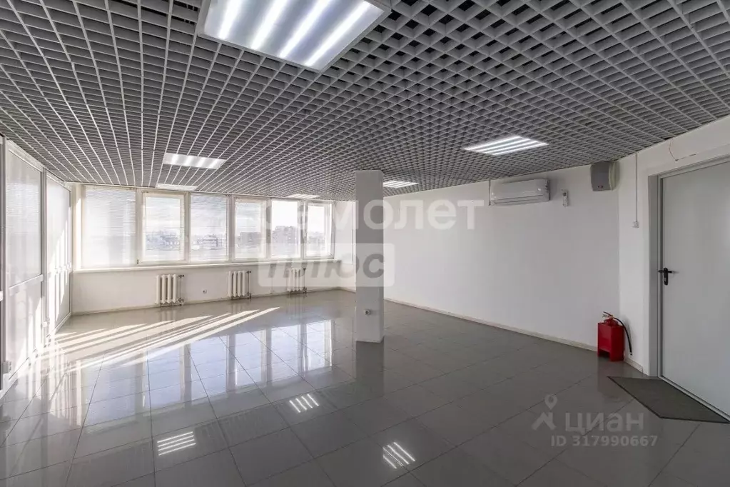 Офис в Тюменская область, Тюмень ул. Герцена, 64 (99 м) - Фото 0