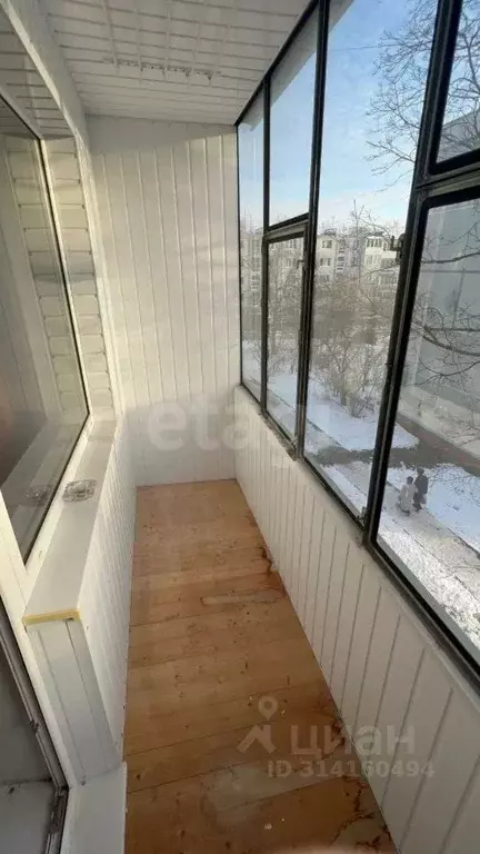 2-к кв. Брянская область, Брянск ул. Ромашина, 35 (50.6 м) - Фото 0
