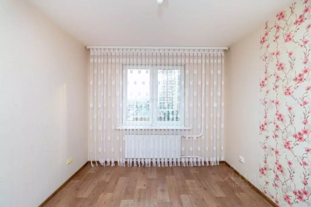 3-к кв. Тюменская область, Тюмень ул. Ю.-Р.Г. Эрвье, 30 (76.0 м) - Фото 1