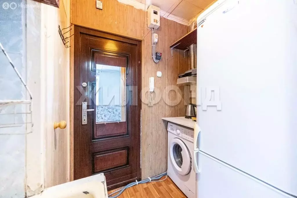 1-комнатная квартира: Барнаул, 1-я Западная улица, 55к1 (12.8 м) - Фото 1