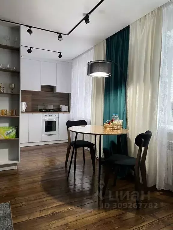 2-к кв. Ульяновская область, Ульяновск ул. Гончарова, 2 (45.0 м) - Фото 1