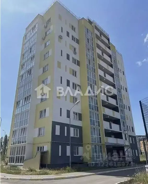 3-к кв. Воронежская область, Воронеж ул. Домостроителей, 32 (70.0 м) - Фото 0