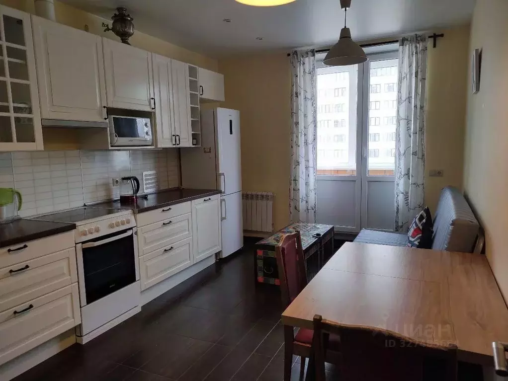 1-к кв. Московская область, Реутов ул. Октября, 22 (57.4 м) - Фото 1