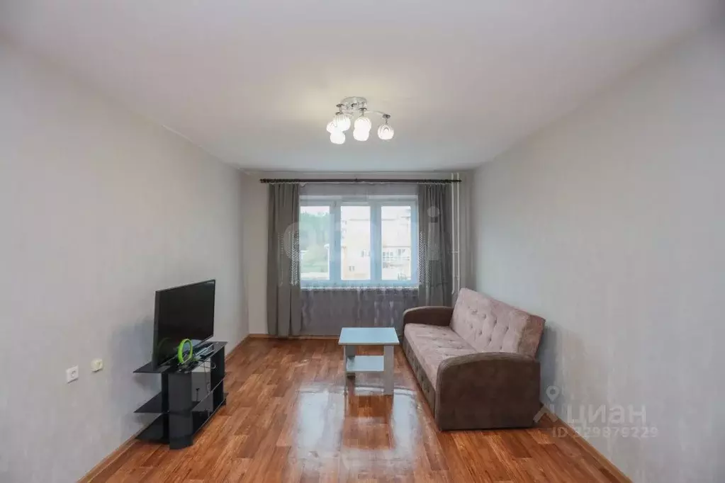 1-к кв. Иркутская область, Ангарск 32-й мкр, 5 (40.1 м) - Фото 1