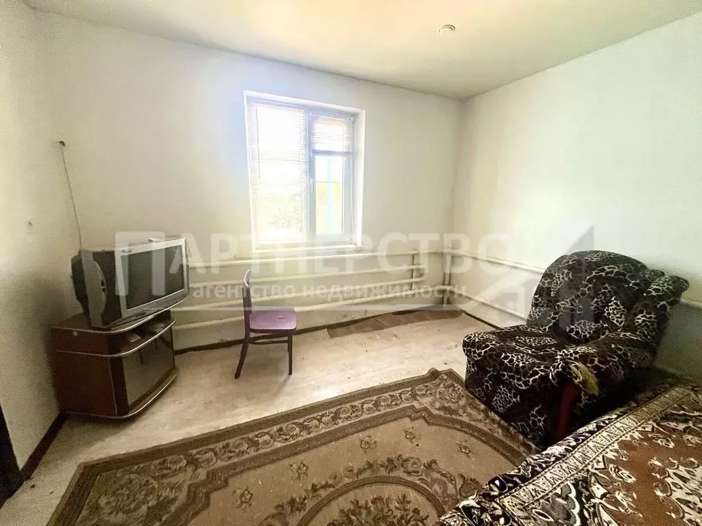 Дом в Краснодарский край, Северский район, Ильское городское ... - Фото 2