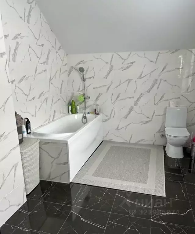 Дом в Калининградская область, Гурьевский муниципальный округ, пос. ... - Фото 1