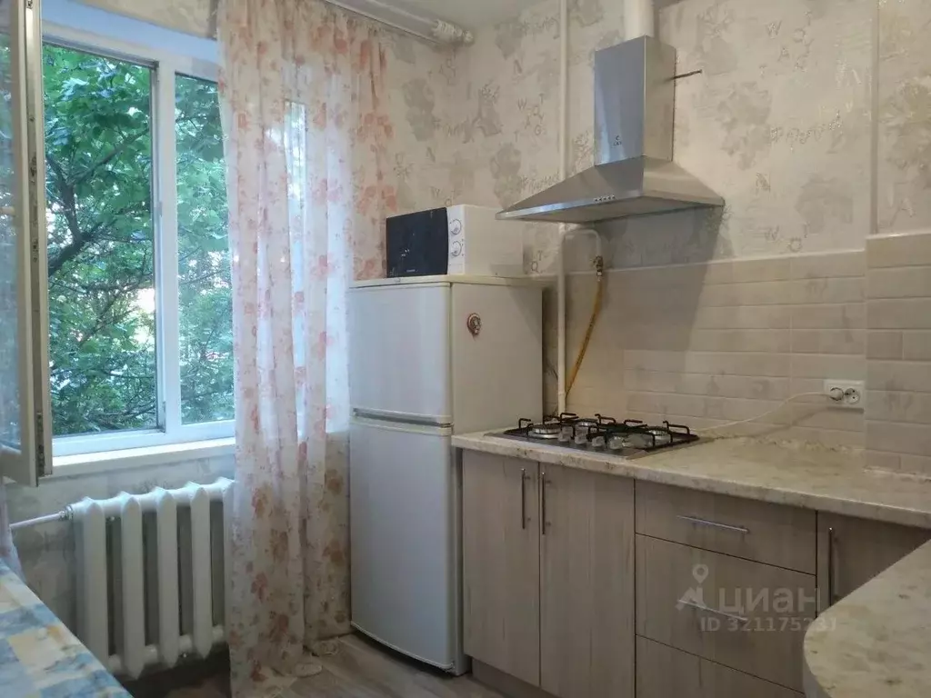 2-к кв. Крым, Симферополь ул. Куйбышева, 4 (49.0 м) - Фото 1