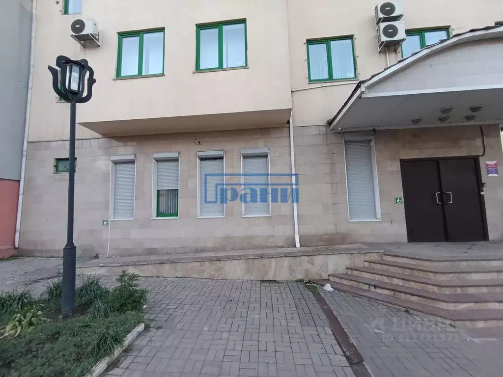 Торговая площадь в Курская область, Курск Никитская ул., 4А (235 м) - Фото 1