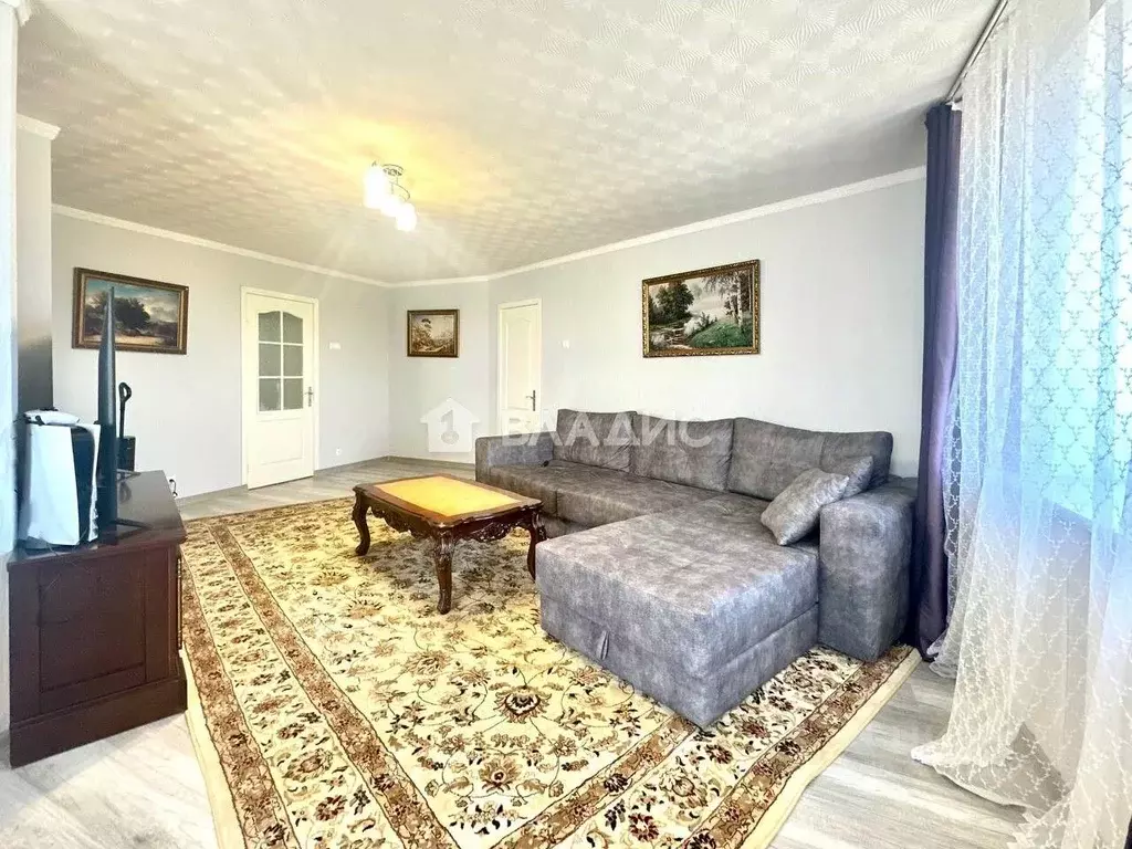 3-к кв. Калужская область, Калуга Хрустальная ул., 10 (148.6 м) - Фото 2